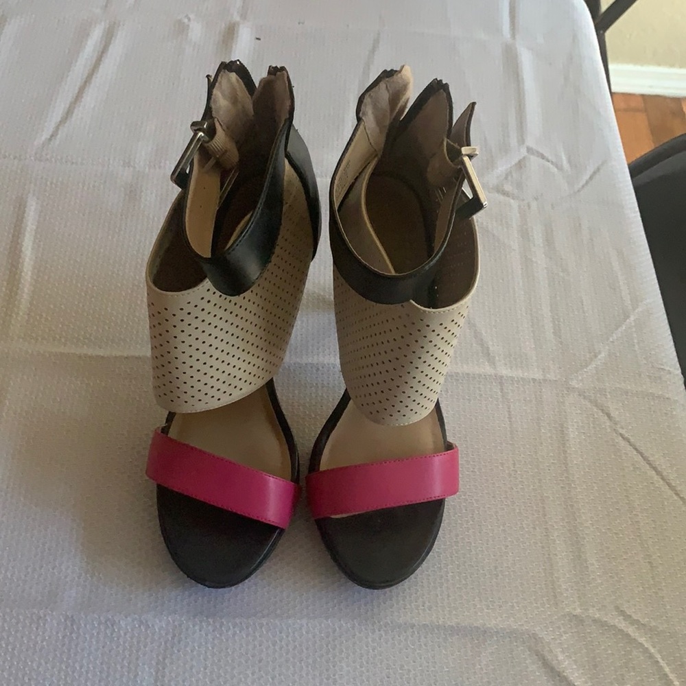 Juicy Couture Heels